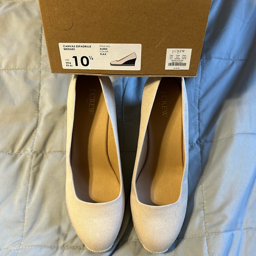 Woman’s espadrilles